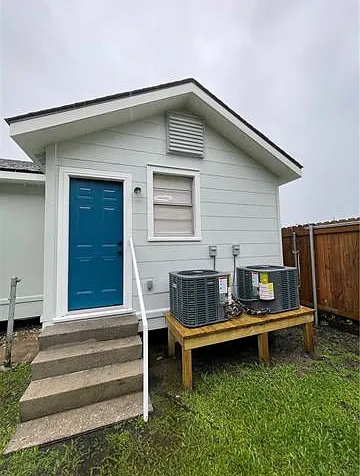 4411 King St — Photo 3