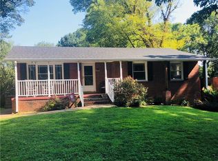 203 Plaza Dr, Harrisburg, NC 28075