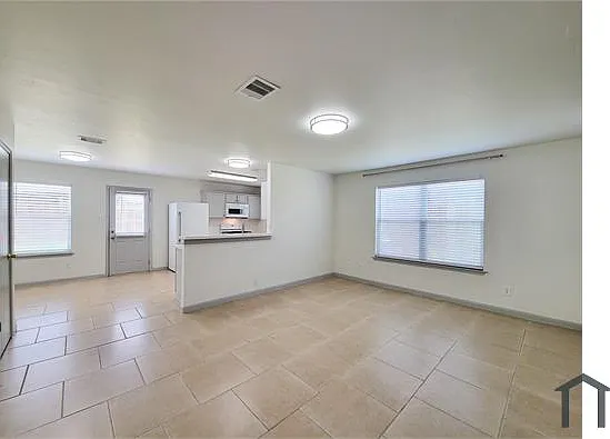 19022 Yellow Thrush Dr — Photo 14
