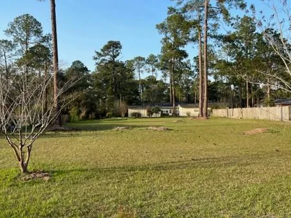 7 Williford Dr, Camilla, GA 31730