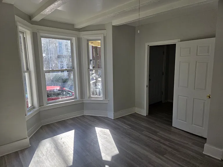 5 Lafayette St #5A — Photo 3