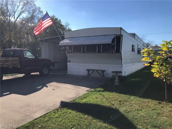 216 Westwoods Lot 216, Amherst, OH 44001