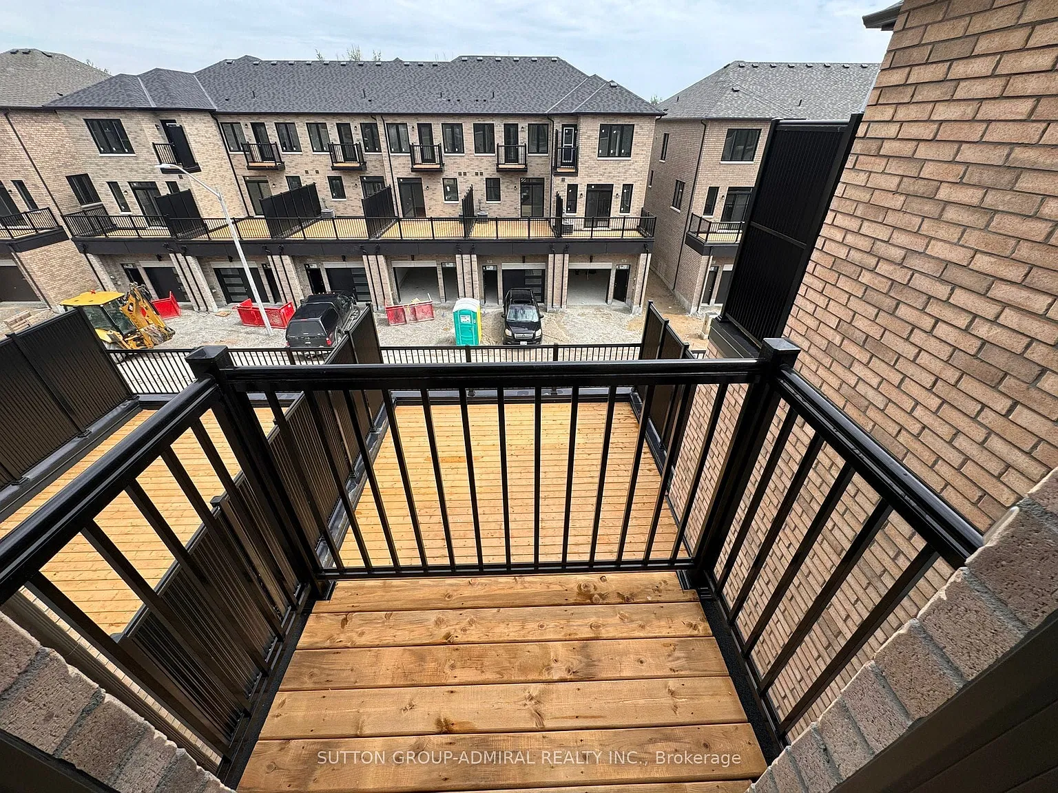 3 bed, $2,700 — Photo 4