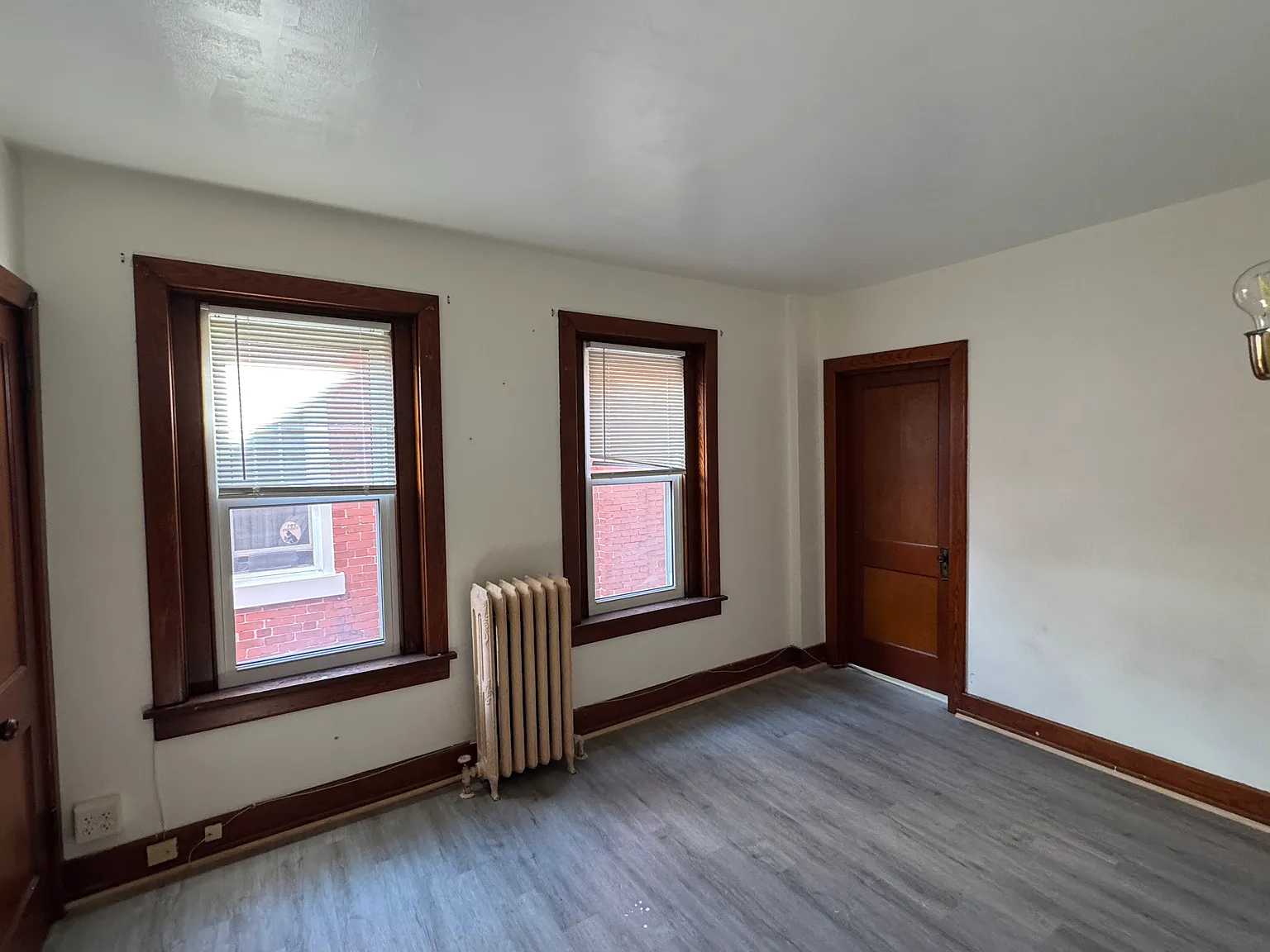 581 Guilford Street — Photo 3