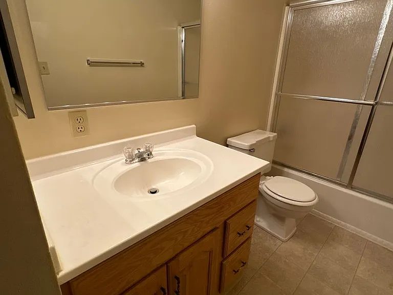 Brookside Apartments — Photo 12