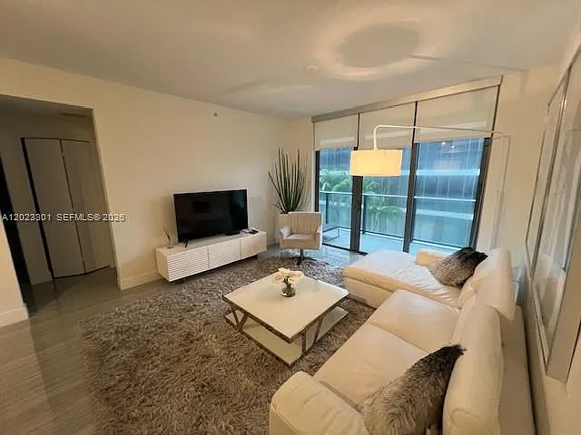 Aventura Parksquare Resid — Photo 4