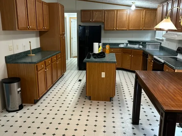 165 Skyway Ct, Lyman, SC 29365