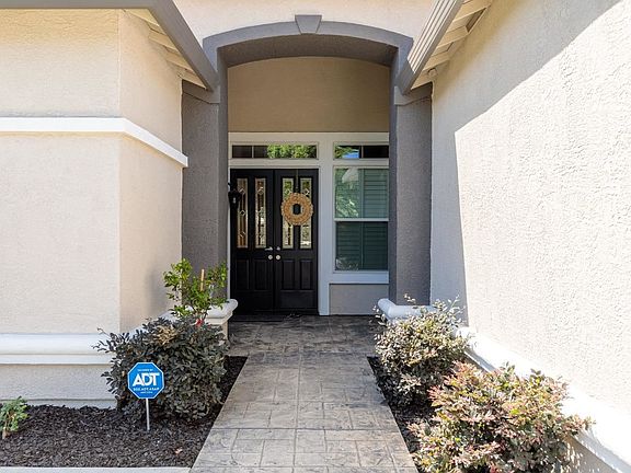4th image of 1525 Northpark Dr