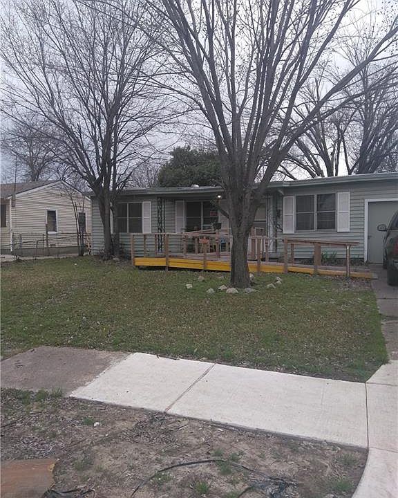 1st image of 403 Tiawah Dr