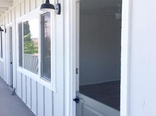 2515 Elden Ave APT B, Costa Mesa, CA 92627