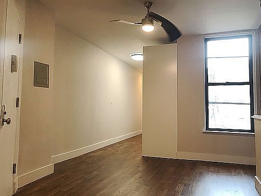 5th image of 445 Bleecker St #2A