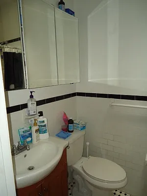 Rented by Village Living Realty | media 12