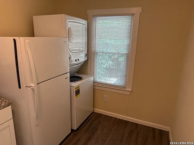 205 E Courtland Pl #209-102 — Photo 4