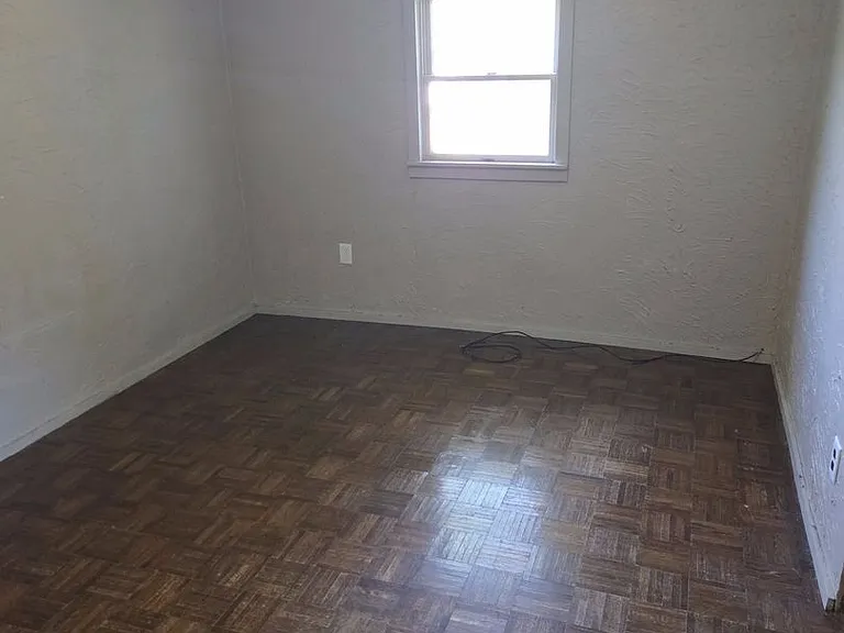 2507 W Laura Ave — Photo 7