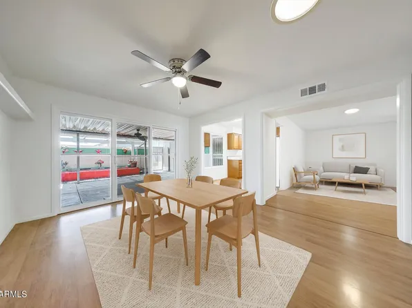 10246 W PALMERAS Drive, Sun City, AZ 85373