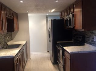 3238 Valley Farms Rd, Indianapolis, IN 46214