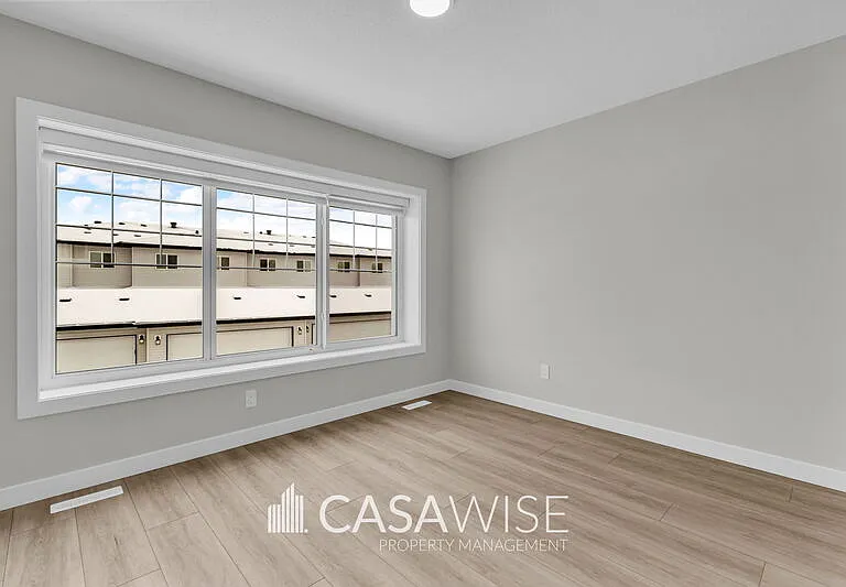 1059G Berg Pl #GS — Photo 12