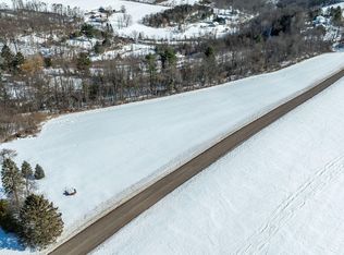 Ezzyk Rd, Berwick, PA 18603