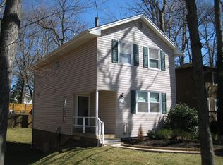 1739 Ridgely Rd, Edgewater, MD 21037