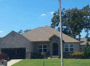 17015 Crooked Oaks Dr, Sherwood, AR 72120