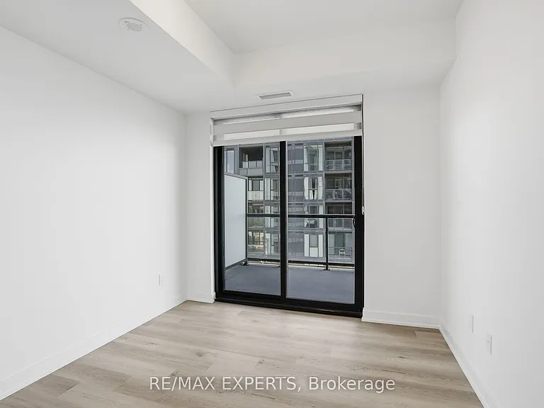 2075 Lakeshore Rd #2104 — Photo 22