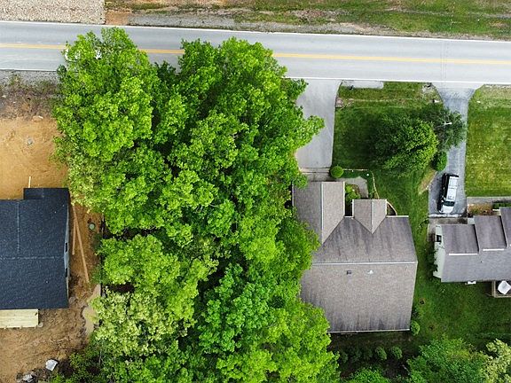 4th image of 346 Lakeview Dr