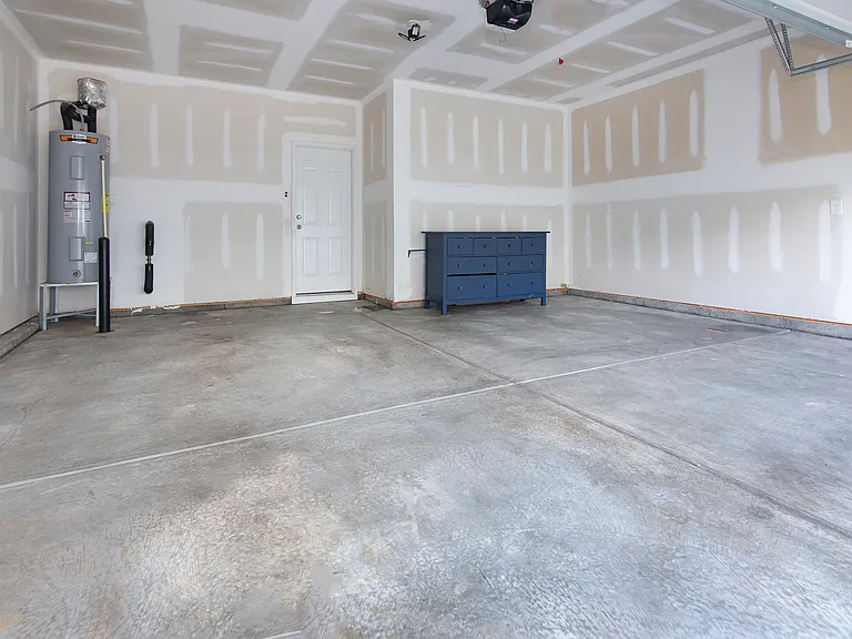913 Ashton Oak Ct — Photo 34