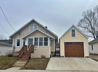 414 8th St SE, Rochester, MN 55904