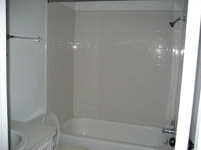 1st image of 3020 Manor Ln APT A