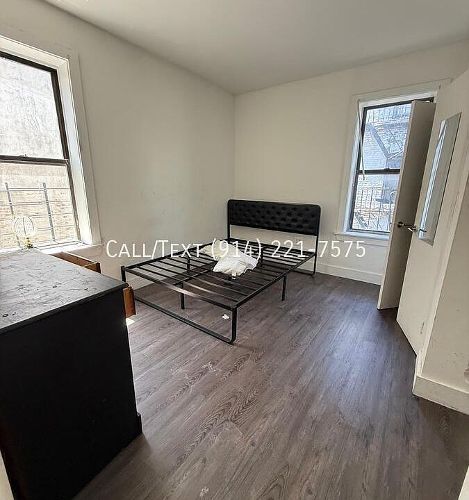 2nd image of 2605 Marion Ave APT 5E