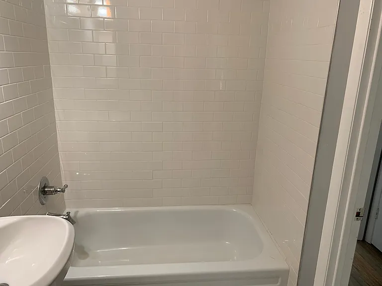4117 Rockdale Ave — Photo 10