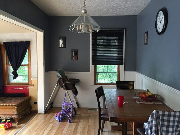 5th image of 1277 Henry Ave