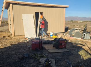 6800 Thunder Rd, Twentynine Palms, CA 92277