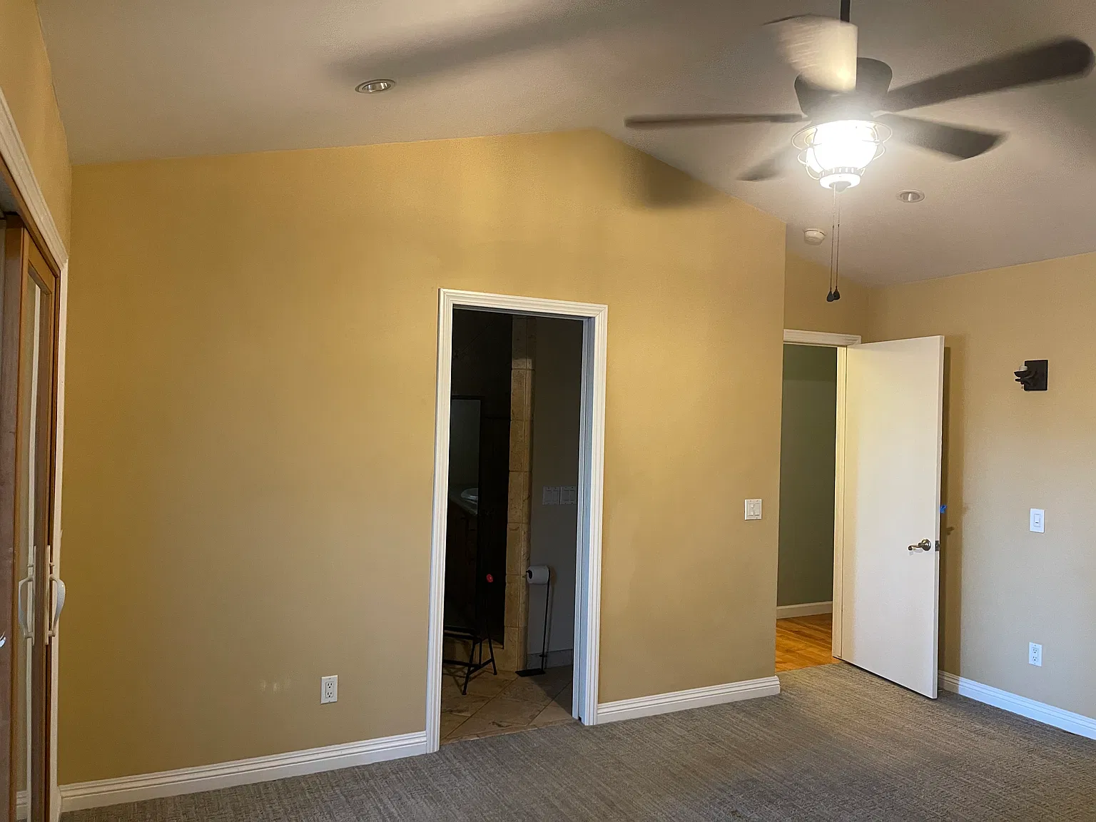 3 bed, 1700 sqft, $4,600 — Photo 4