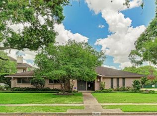 5211 Paisley St, Houston, TX 77096