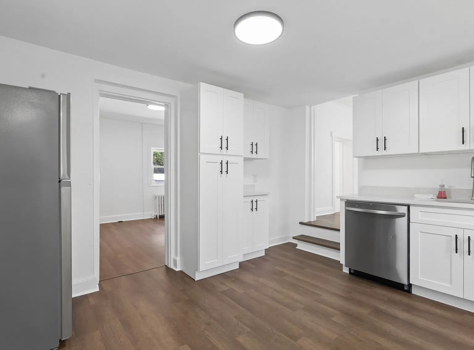 2 bed, $3,400 — Photo 3
