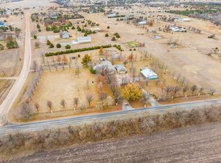 8725 E 39th St S, Derby, KS 67037