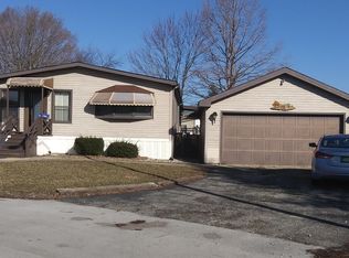 152 Maple Ln, Manteno, IL 60950
