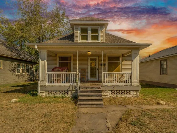 314 W 15th Ave, Hutchinson, KS 67501