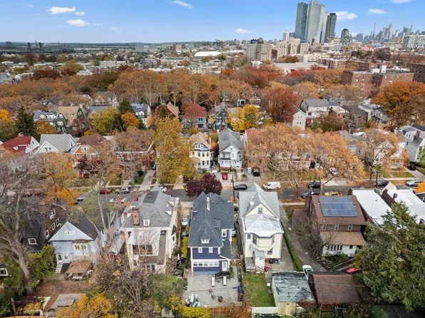 99 Bentley Avenue image 5 of 50