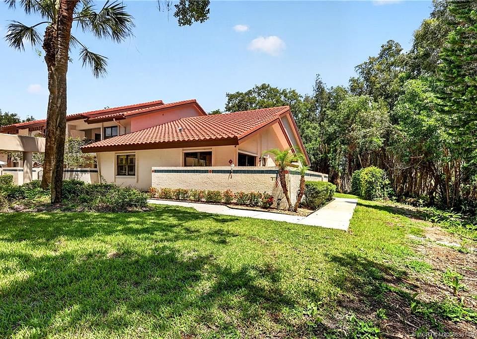 1st image of 6041 SE Martinique Dr APT 104