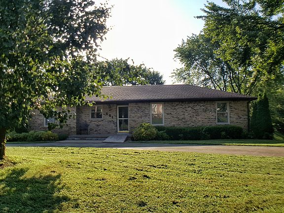 3rd image of 521 Aurelia Lynn Dr