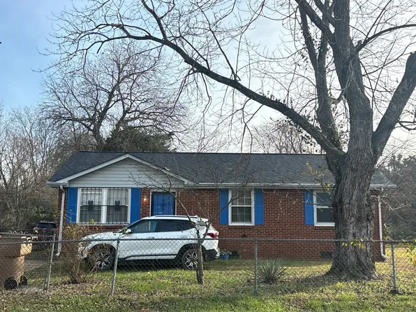 3173 Gwynnwood Dr, Nashville, TN 37207