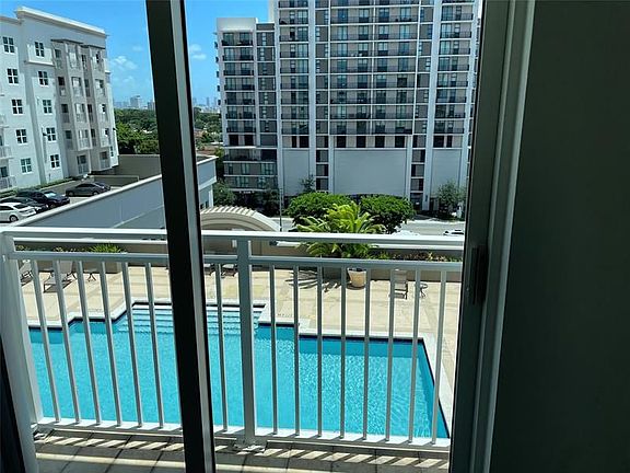 5th image of 50 Menores Ave APT 605
