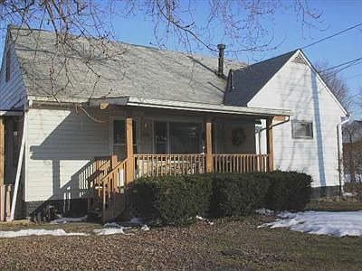 2nd image of 4060 Ivanhoe Ave