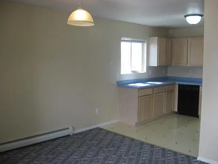 705 Mantle Dr — Photo 4