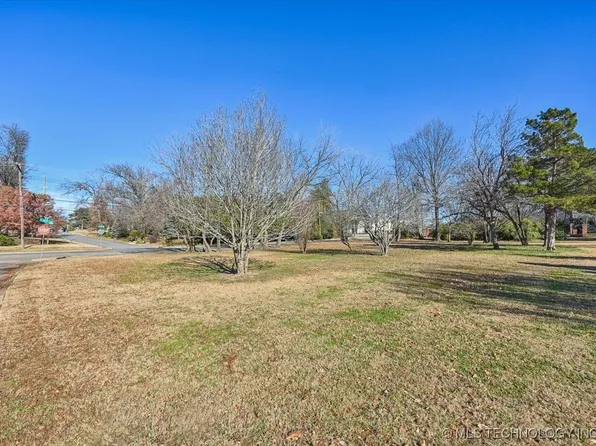 3106 S Gary Ct, Tulsa, OK 74105