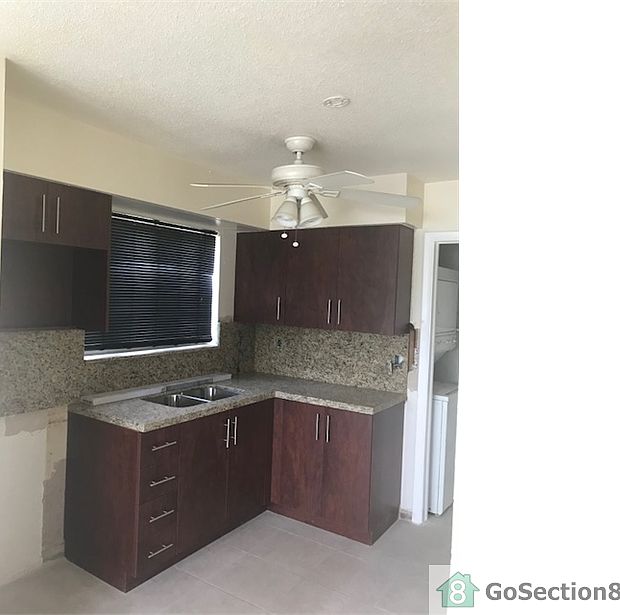 1st image of 2100 NW 21st Ter