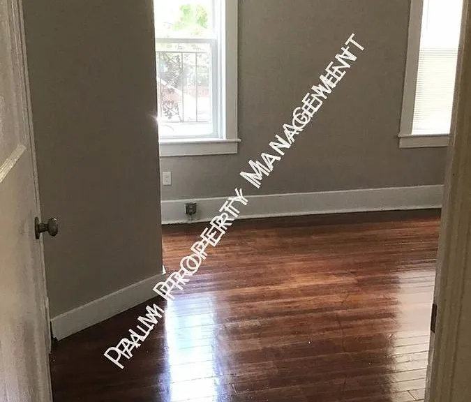 1018 E Anderson St #1B — Photo 11
