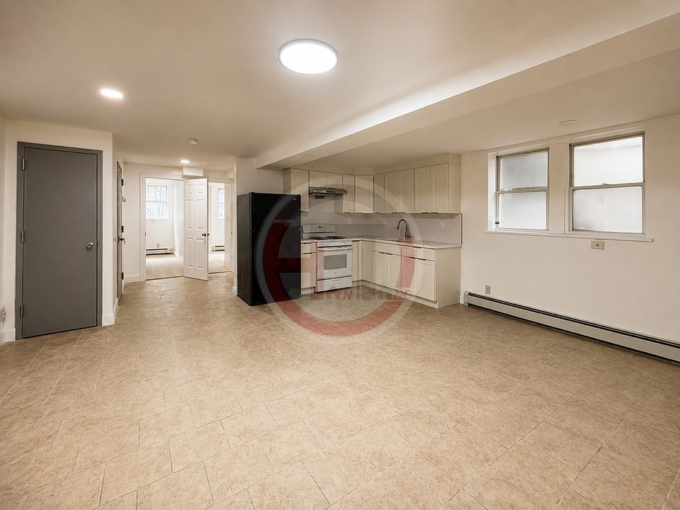 1st image of 2806 Wellman Ave #1
